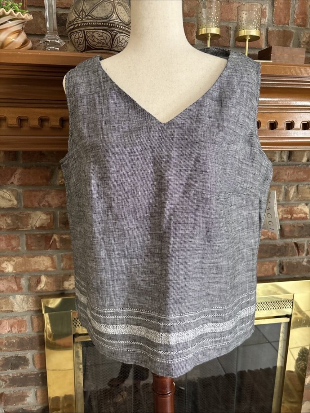maggie mcnaughton 100% Linen Gray Sleeveless Blouse Size 1 X Washable New